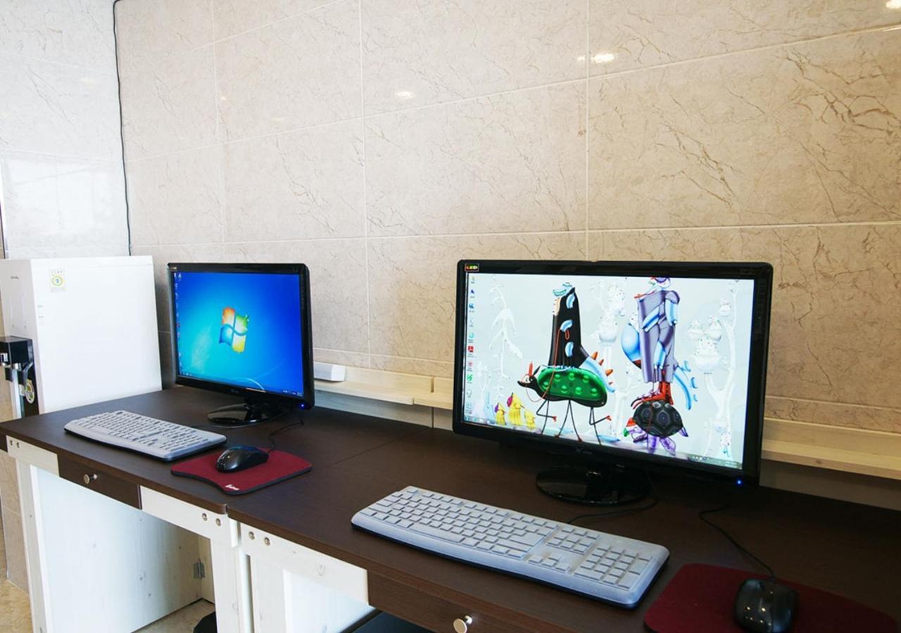 Iris Hotel Seogwipo Bagian luar foto